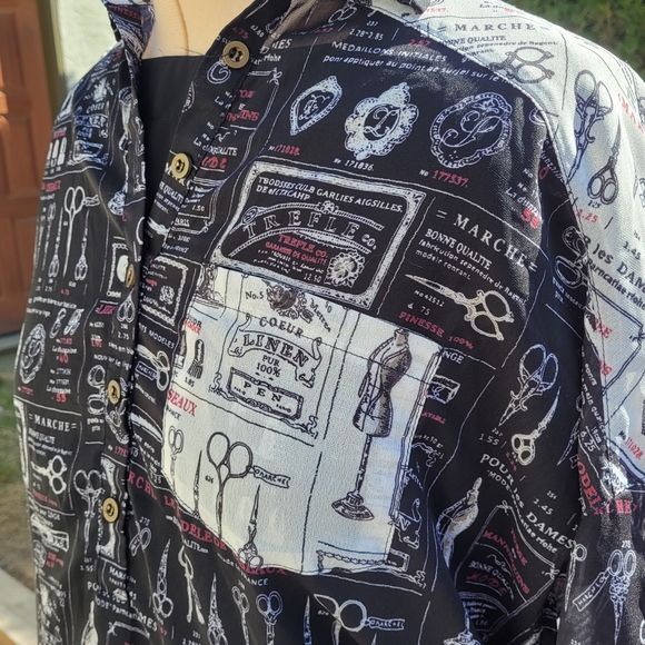 Long printed Tunic size medium - Picture 3 of 6